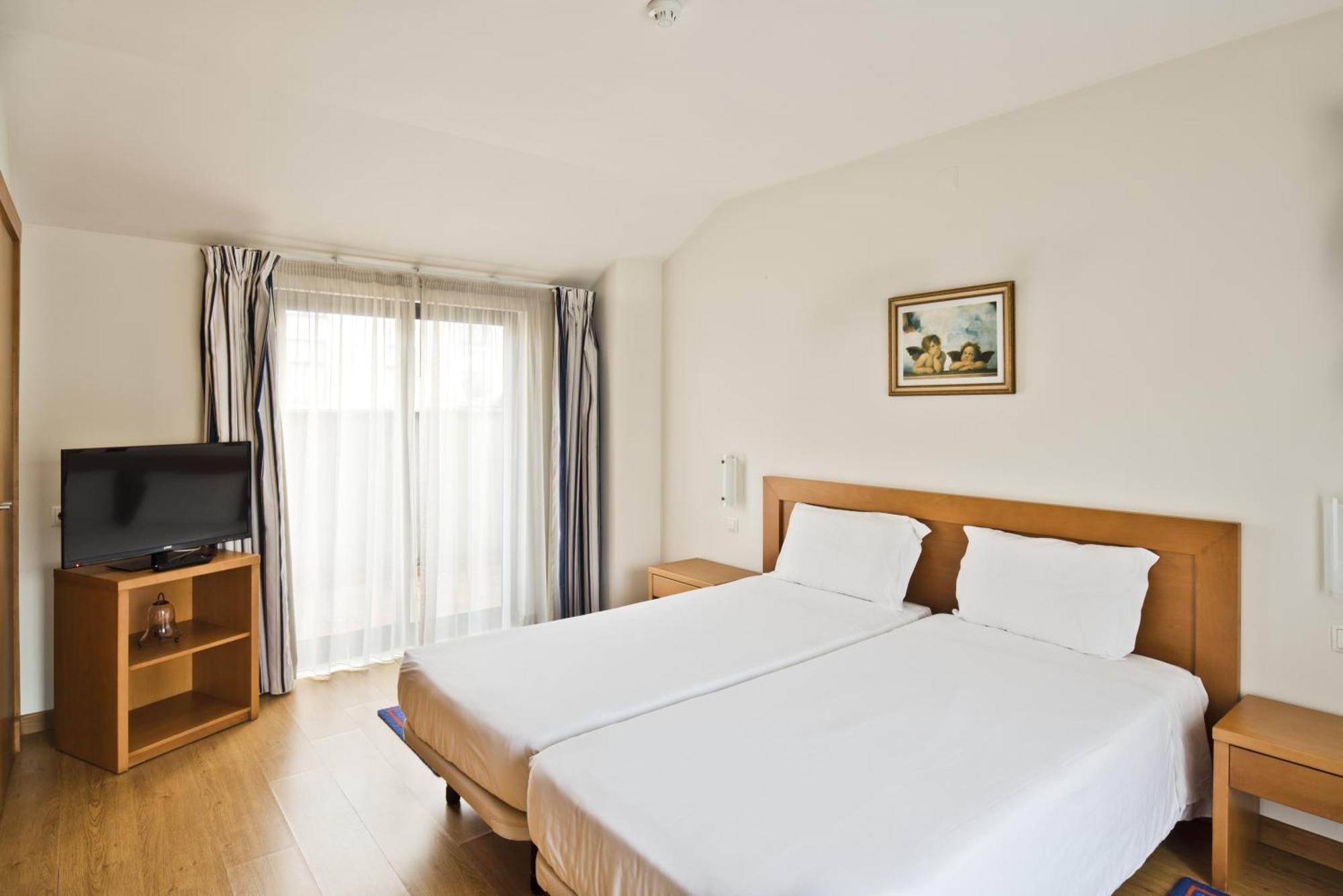 Lam Hotel Estarreja Dış mekan fotoğraf